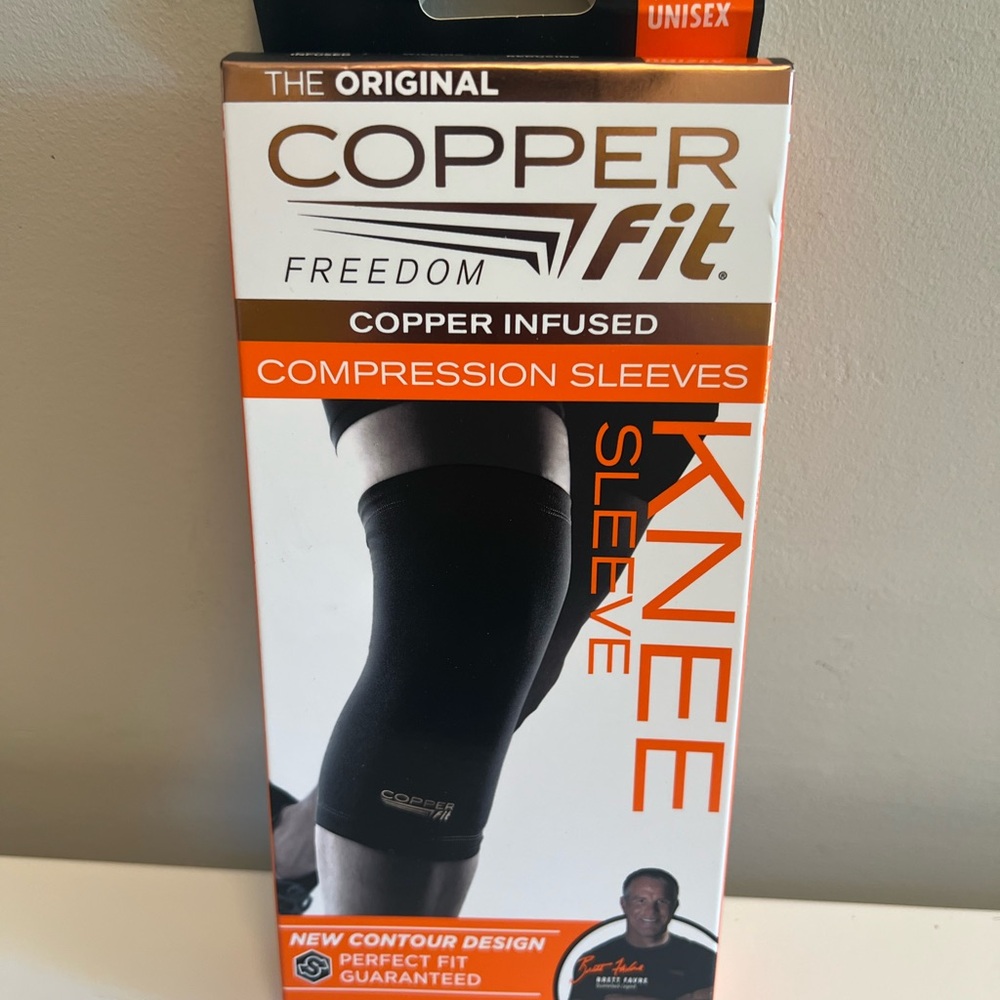 Copper Fit Black Compression Knee Sleeve